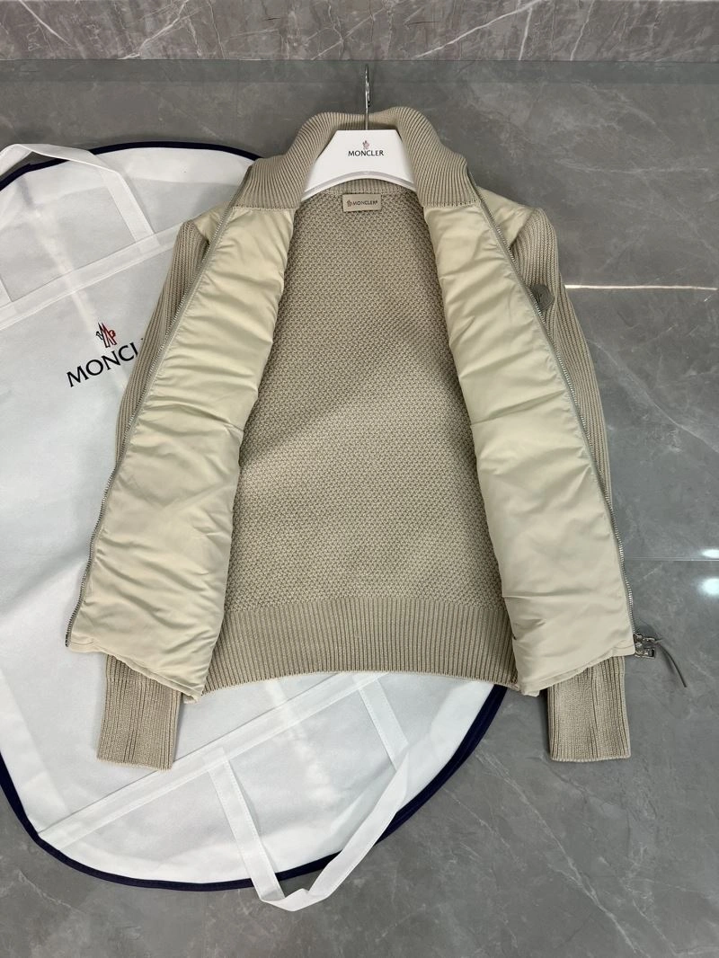 Lightweight Moncler Down Jackets 143829