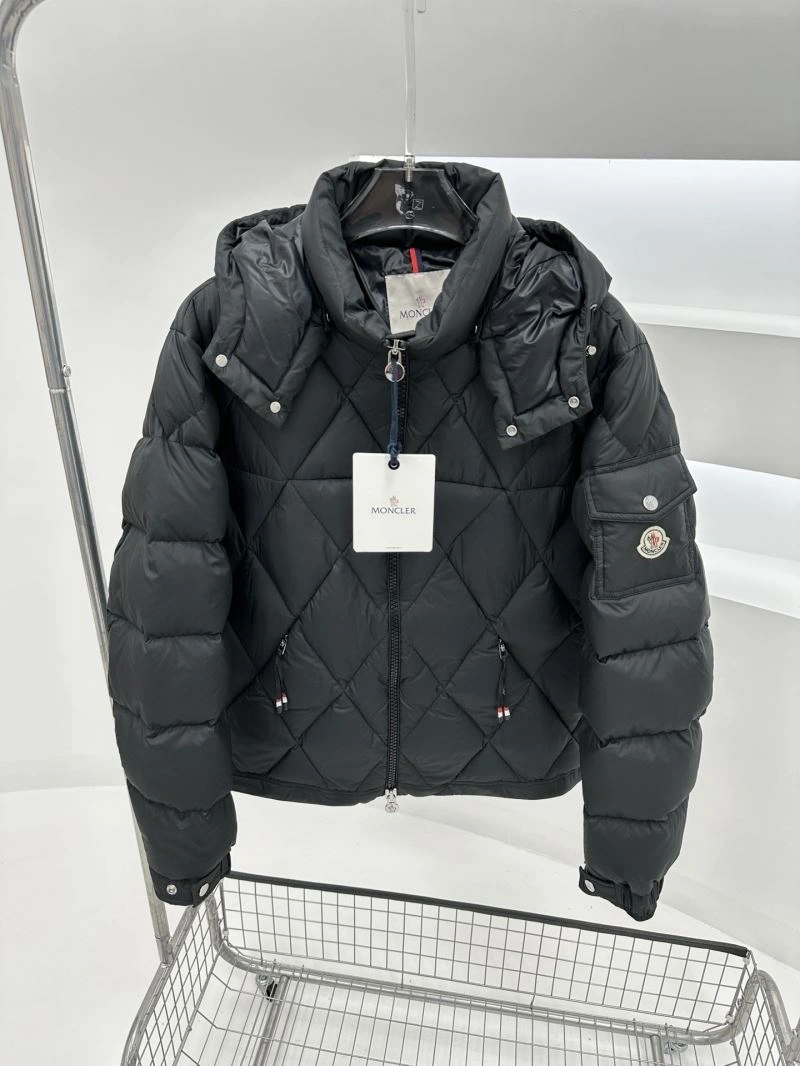 Moncler Down Jackets GoodFit 143835