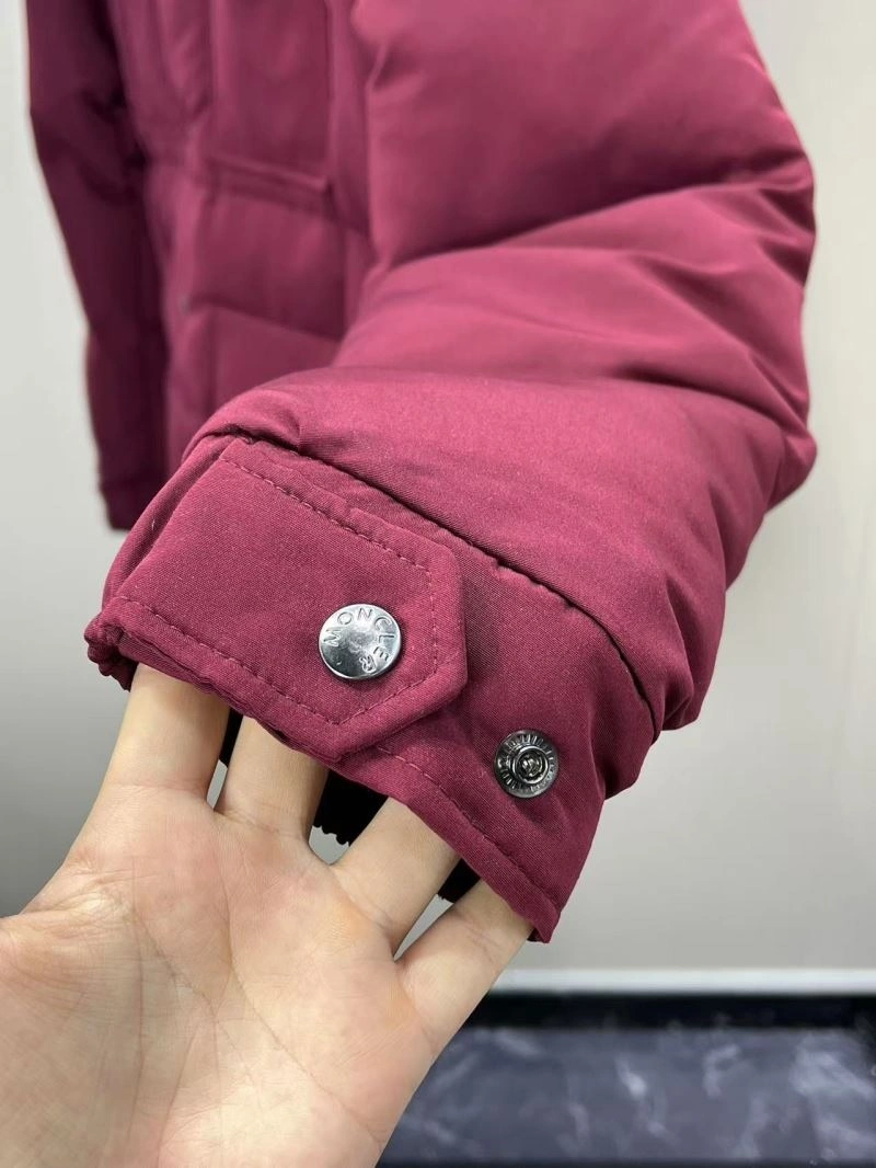 ComfortFit Moncler Down Jackets 143852