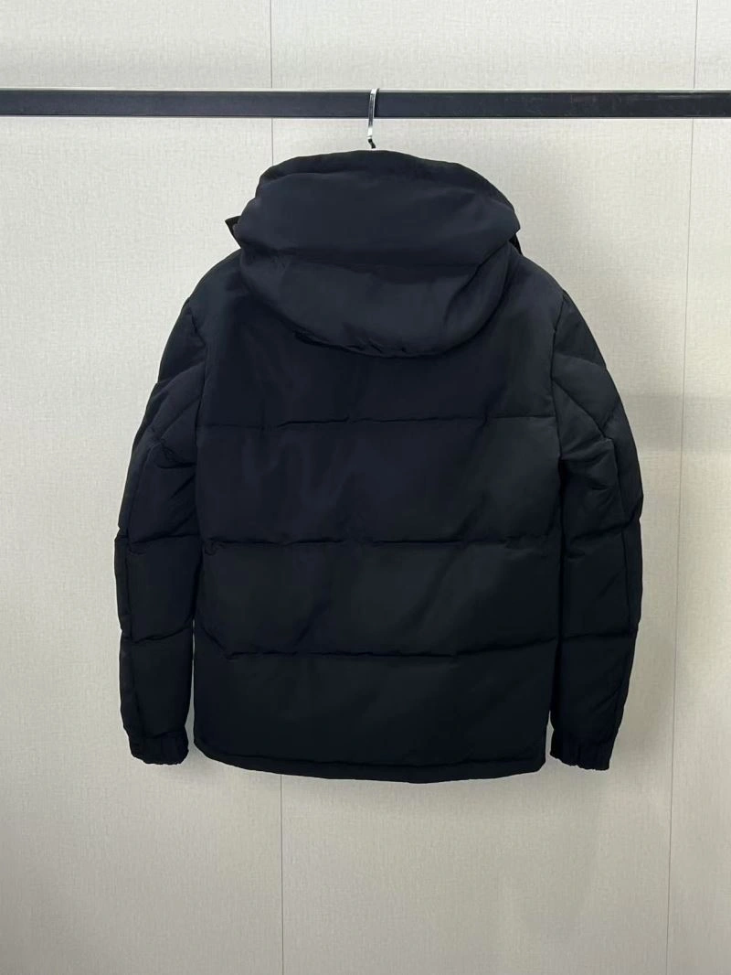 OdorResistant Moncler Down Jackets 143831