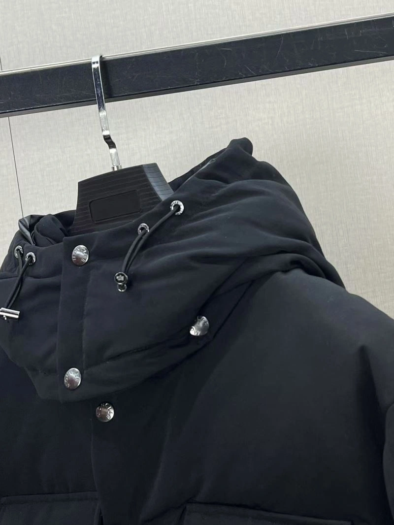 OdorResistant Moncler Down Jackets 143831