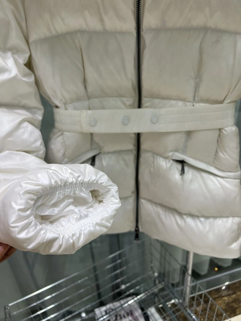 Affordable Moncler Down Jackets 143827
