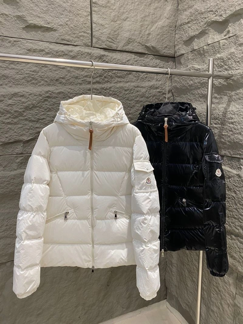 Seasonal Moncler Down Jackets 143822