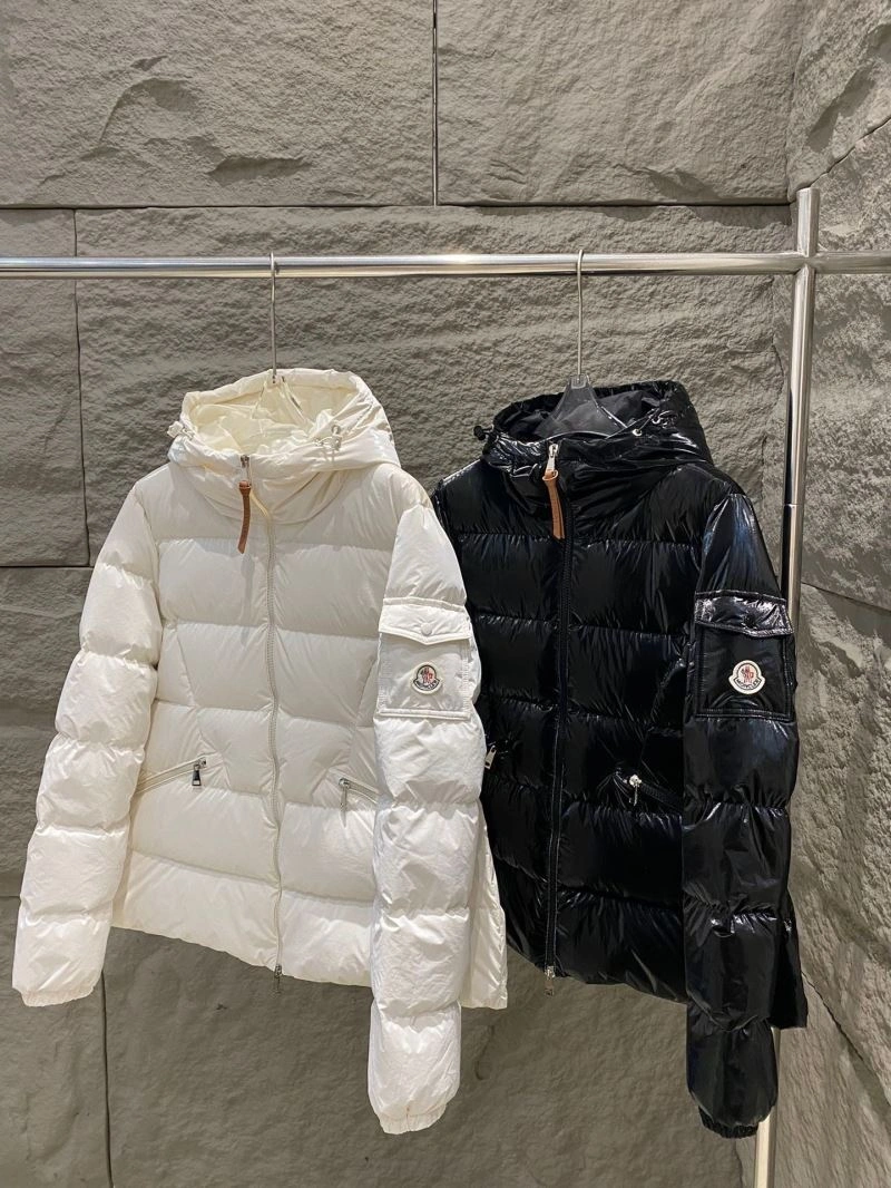 Seasonal Moncler Down Jackets 143822