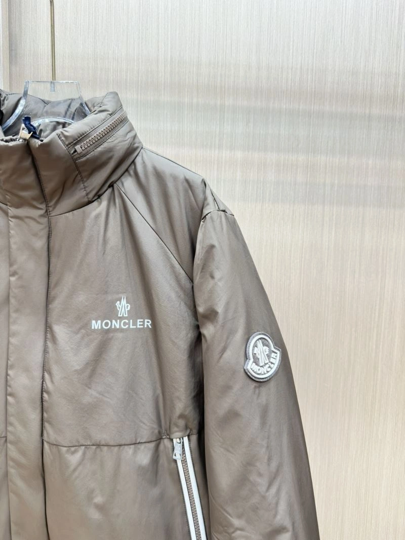 Moncler Down Jackets Snug 143823