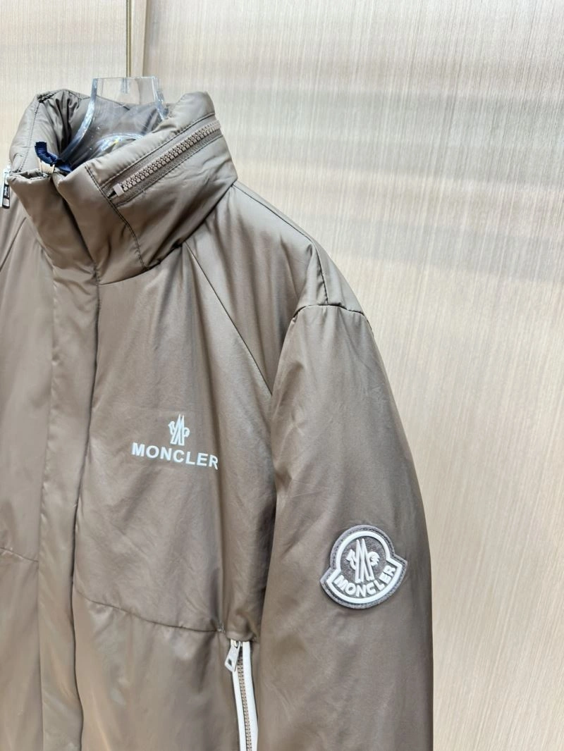 Moncler Down Jackets Snug 143823