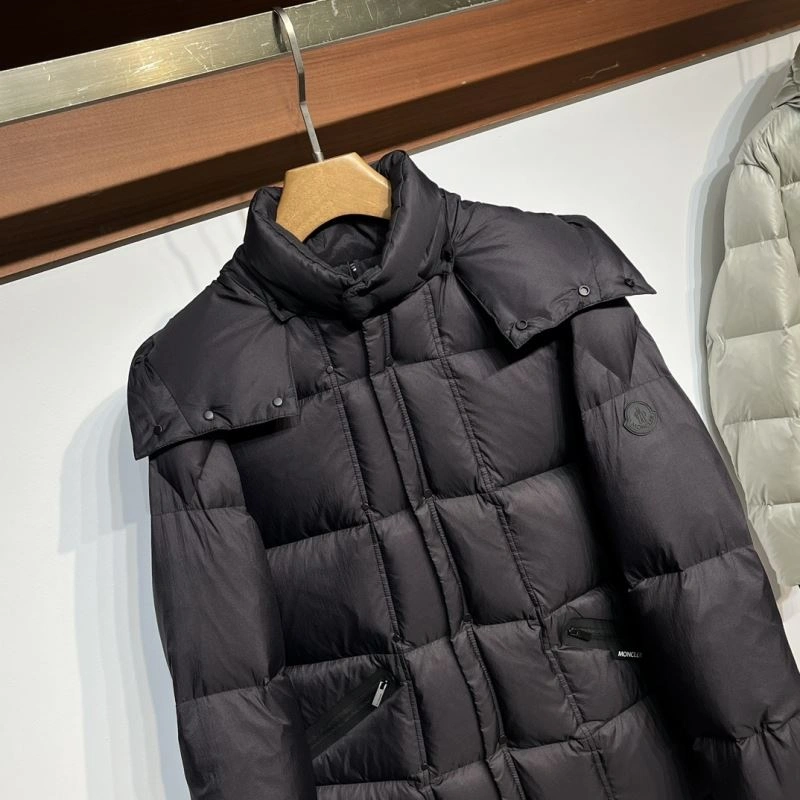 Moncler Down Jackets RelaxedFit 143819