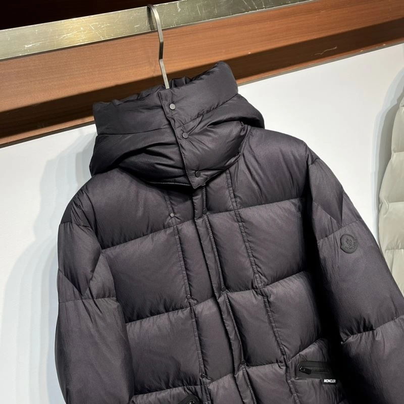 Moncler Down Jackets RelaxedFit 143819