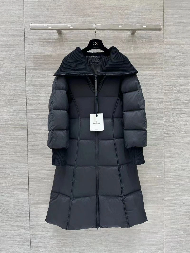 Breathable Moncler Down Jackets 143817