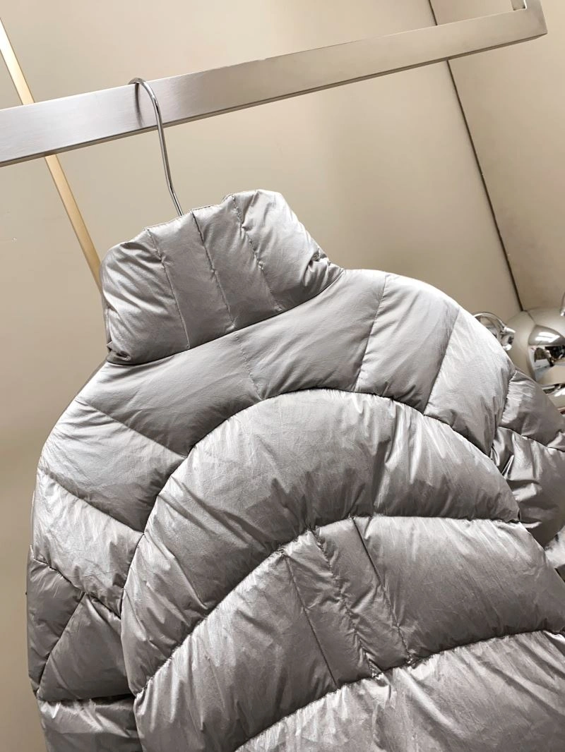 Sustainable Moncler Down Jackets 143807