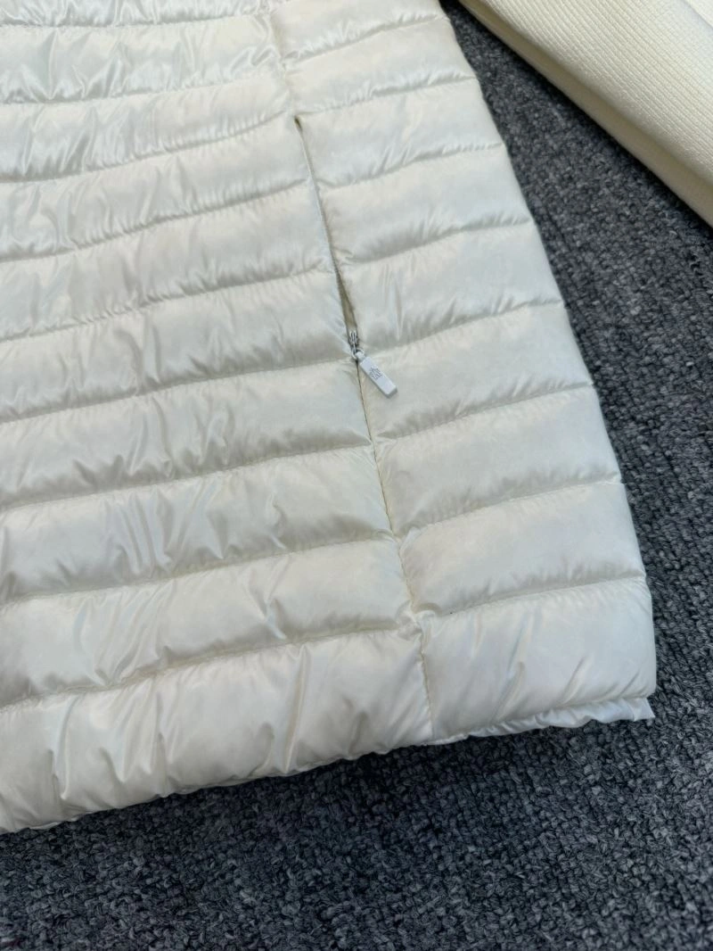 Cozy Moncler Down Jackets 143784