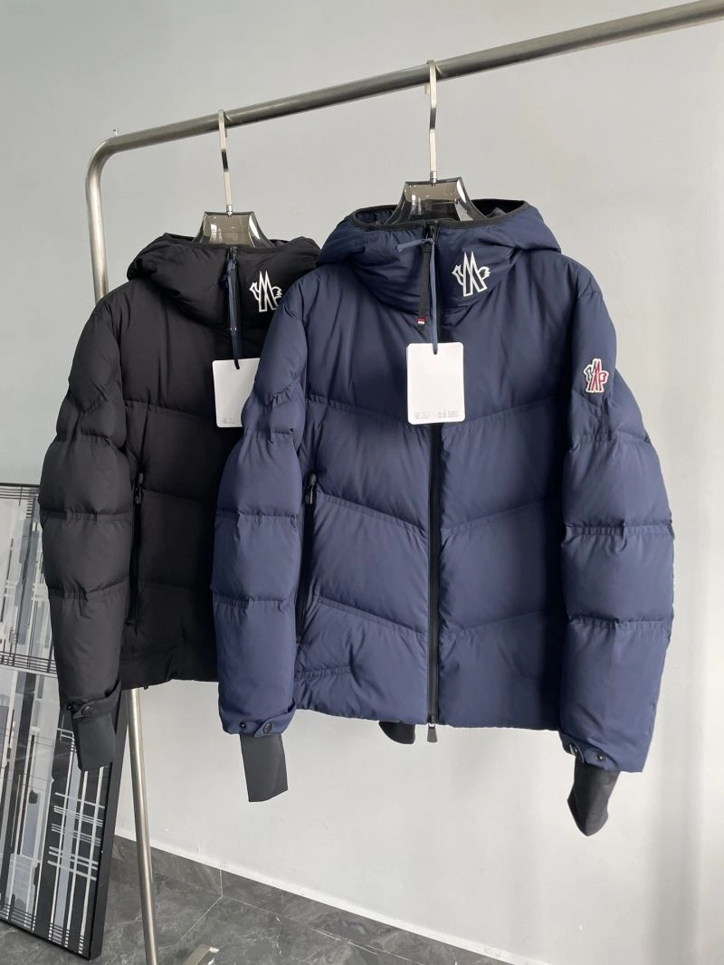 RelaxedFit Moncler Down Jackets 143802