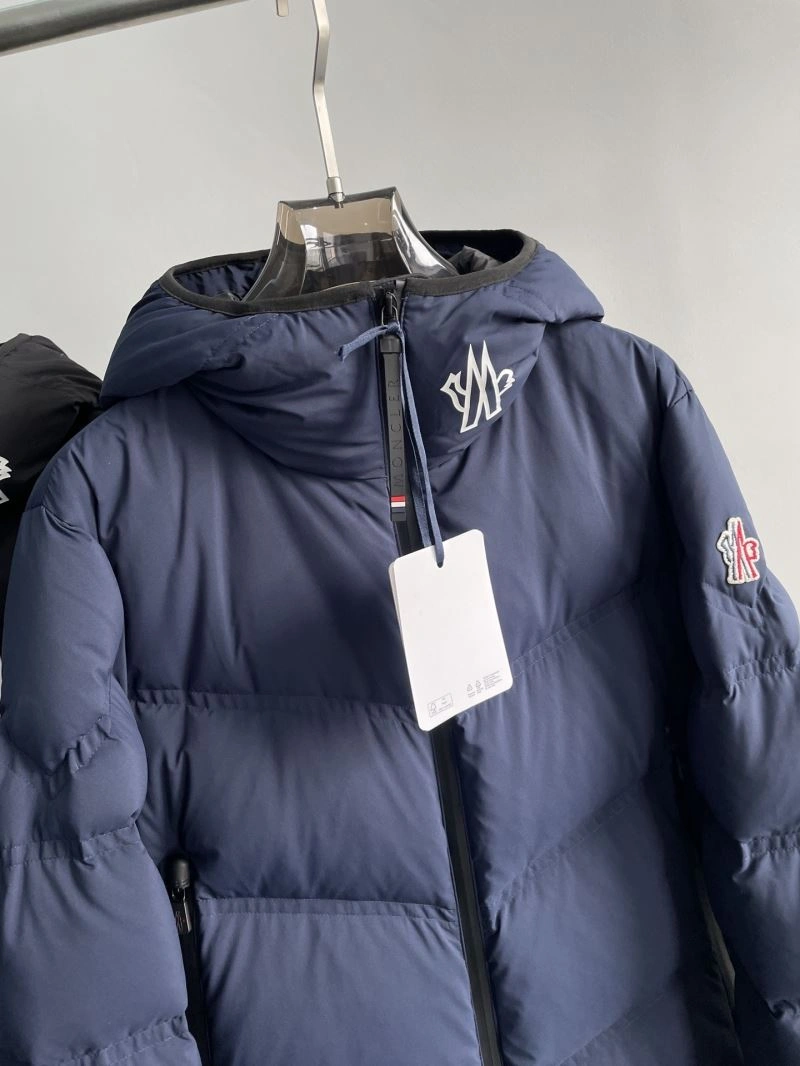 RelaxedFit Moncler Down Jackets 143802