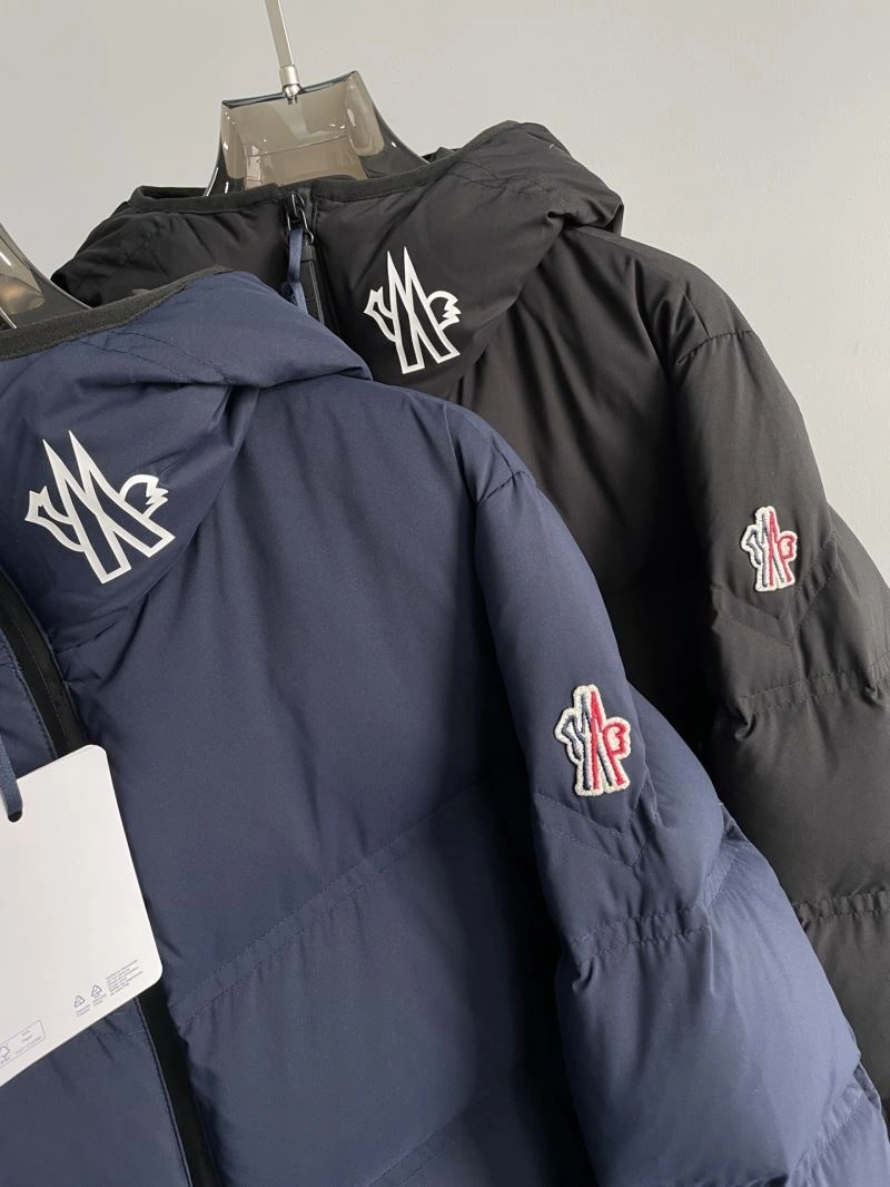 RelaxedFit Moncler Down Jackets 143802