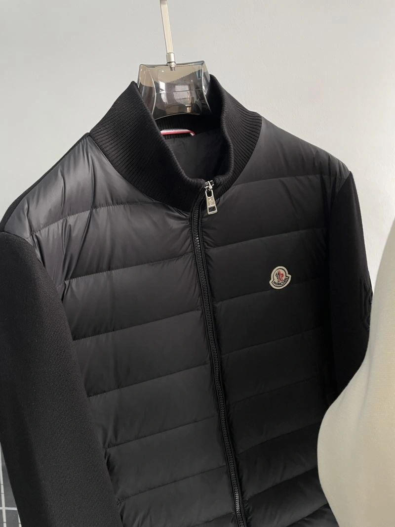 Moncler Down Jackets Vibrant 143806