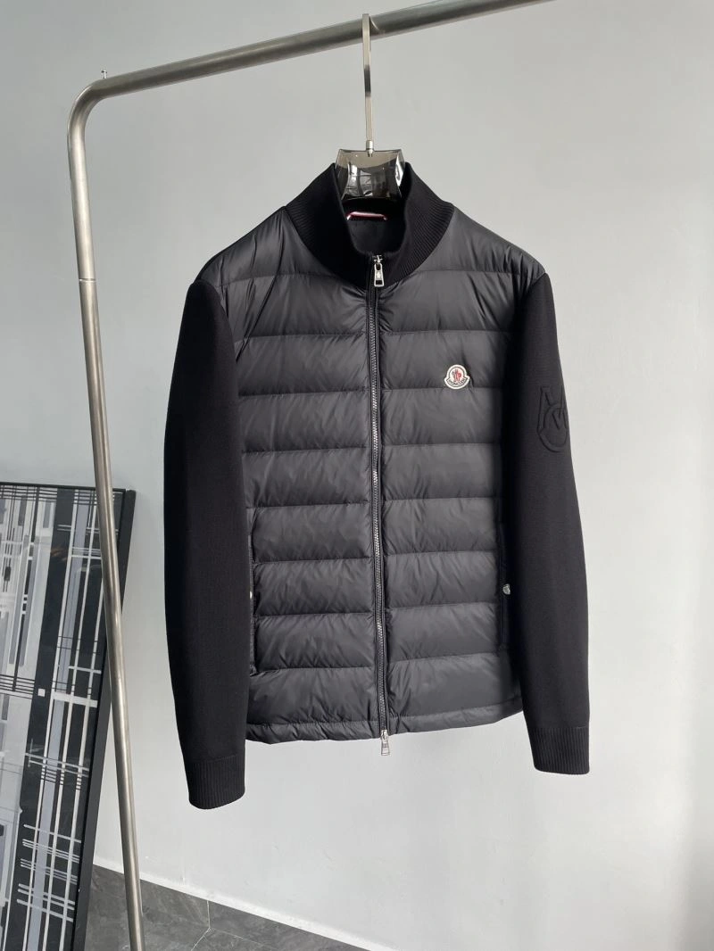 Moncler Down Jackets Vibrant 143806
