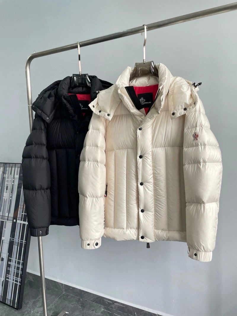 Moncler Down Jackets EasyCare 143801