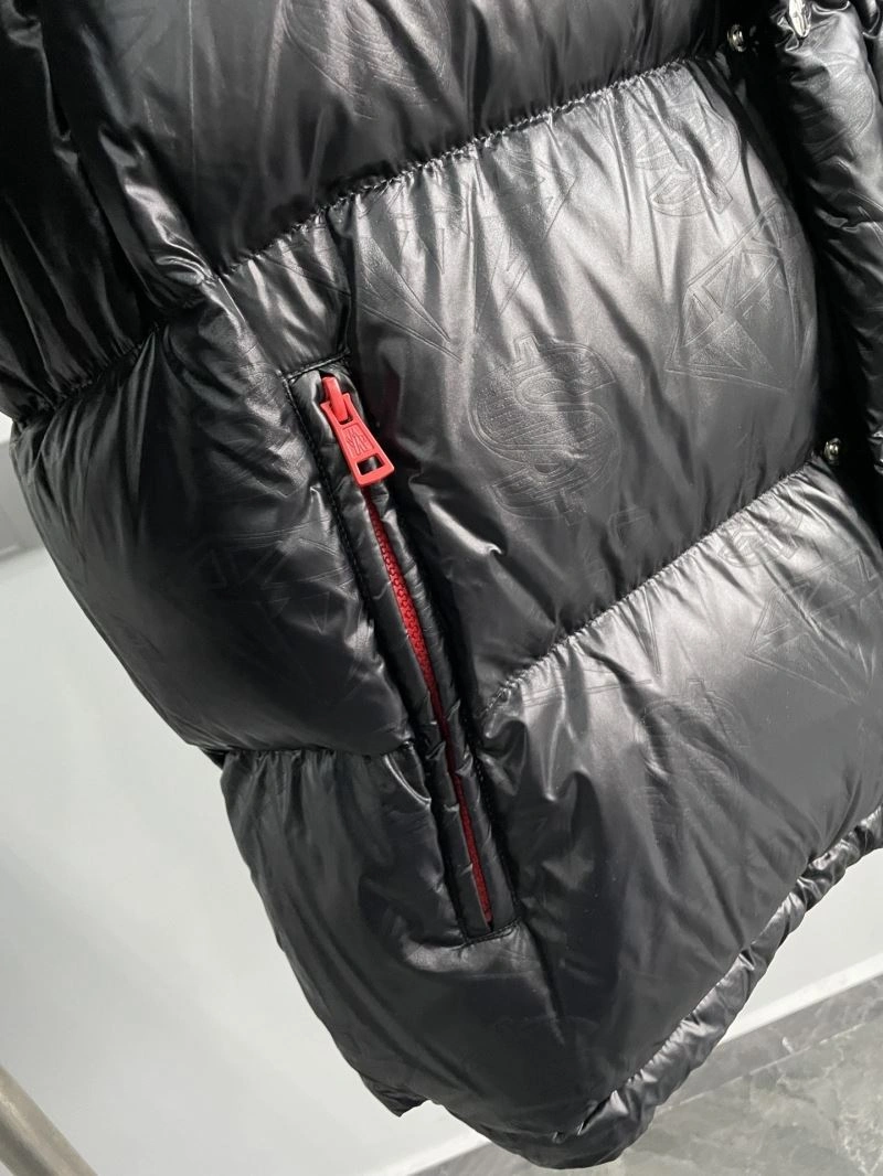 Breathable Moncler Down Jackets 143798