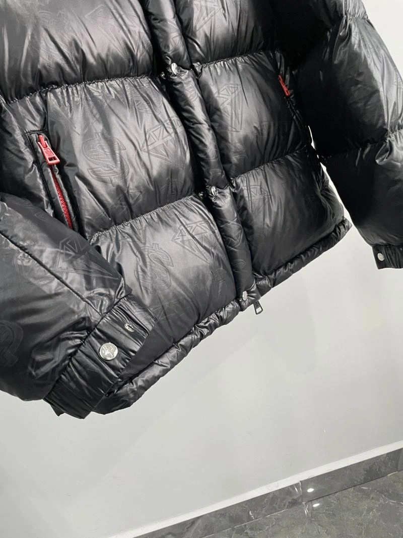 Breathable Moncler Down Jackets 143798