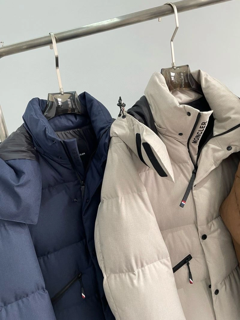 Moncler Down Jackets Trendsetting 143794