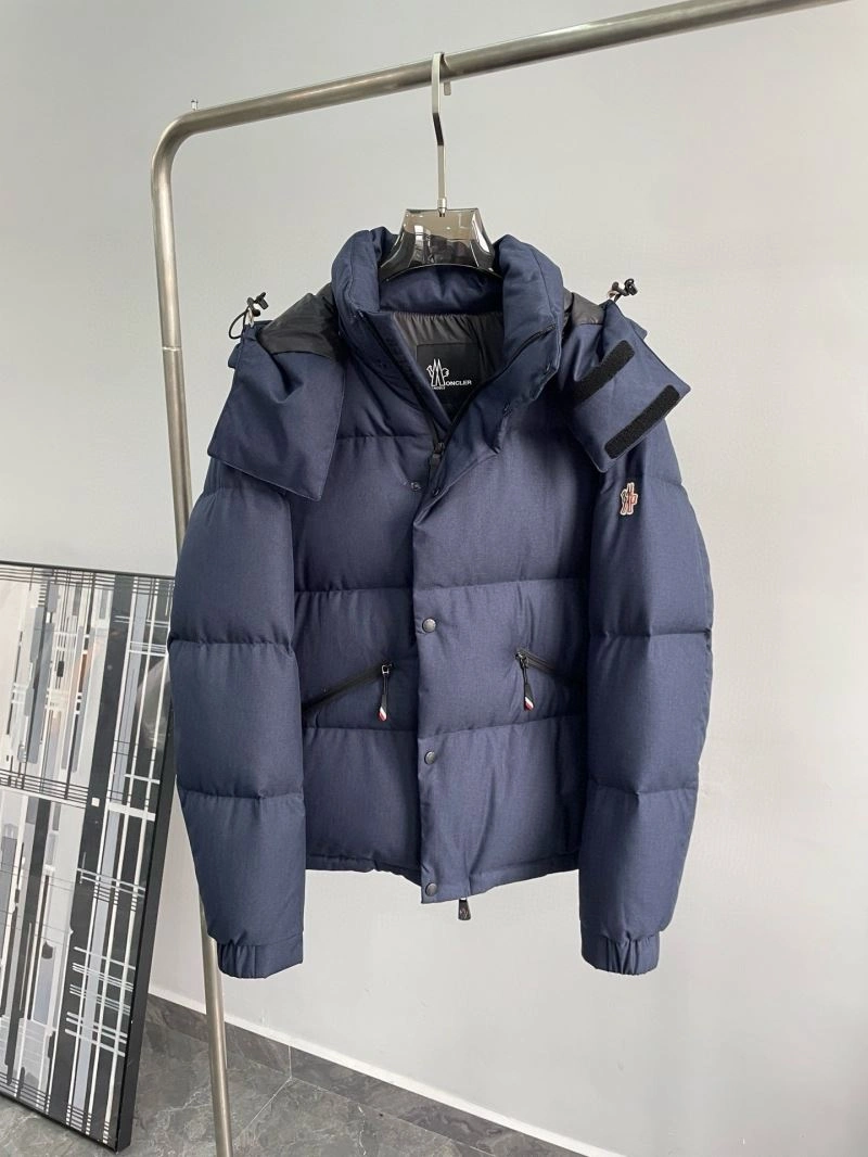 Moncler Down Jackets Trendsetting 143794