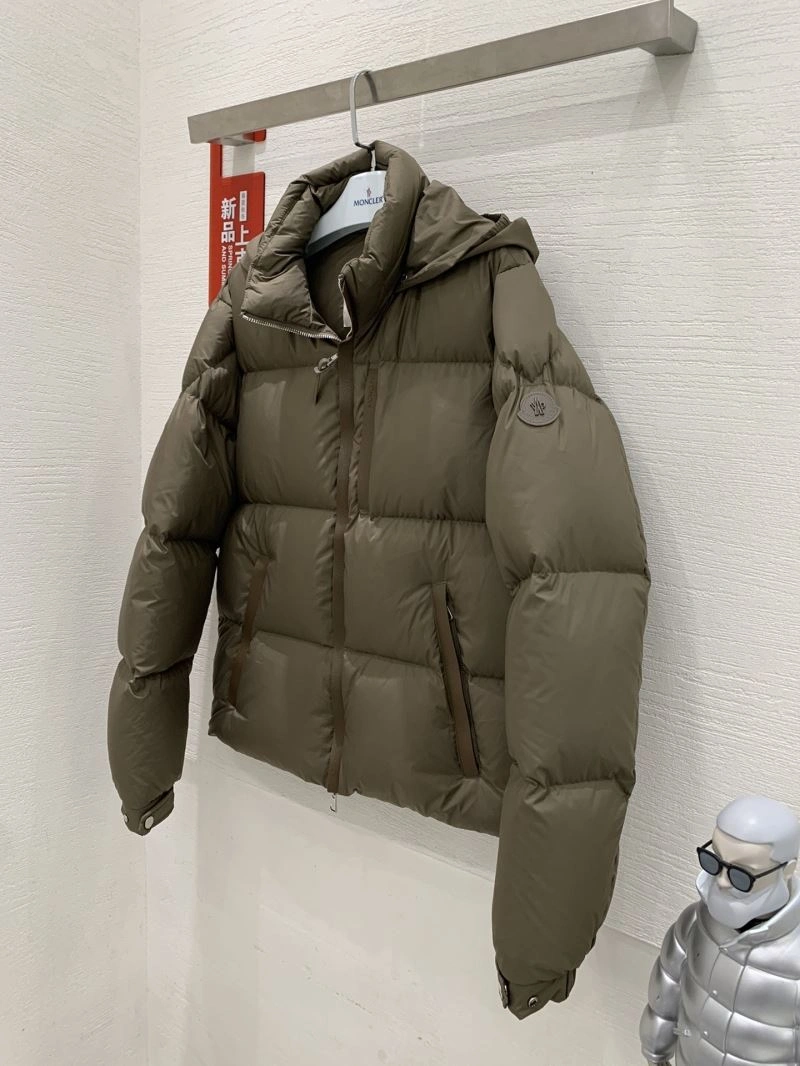 Moncler Down Jackets Timeless 143813