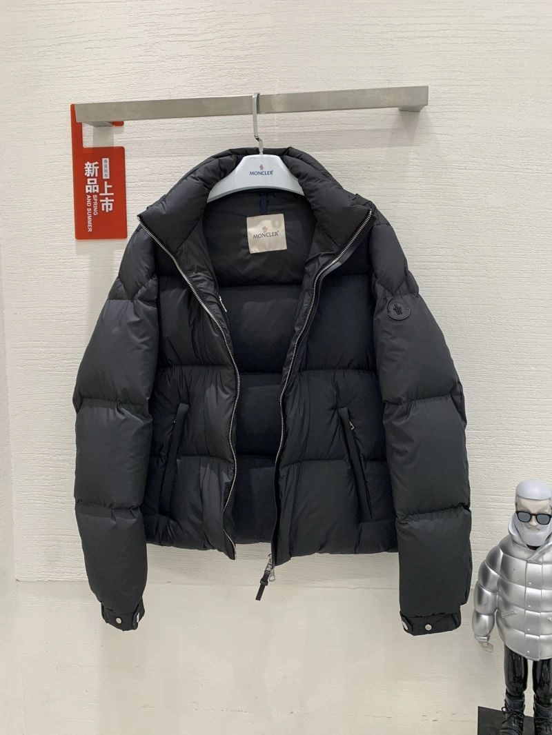 Sustainable Moncler Down Jackets 143791