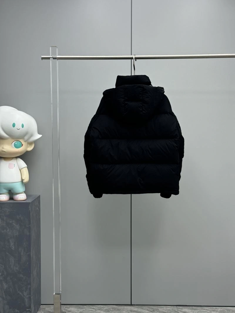 Lightweight Moncler Down Jackets 143780