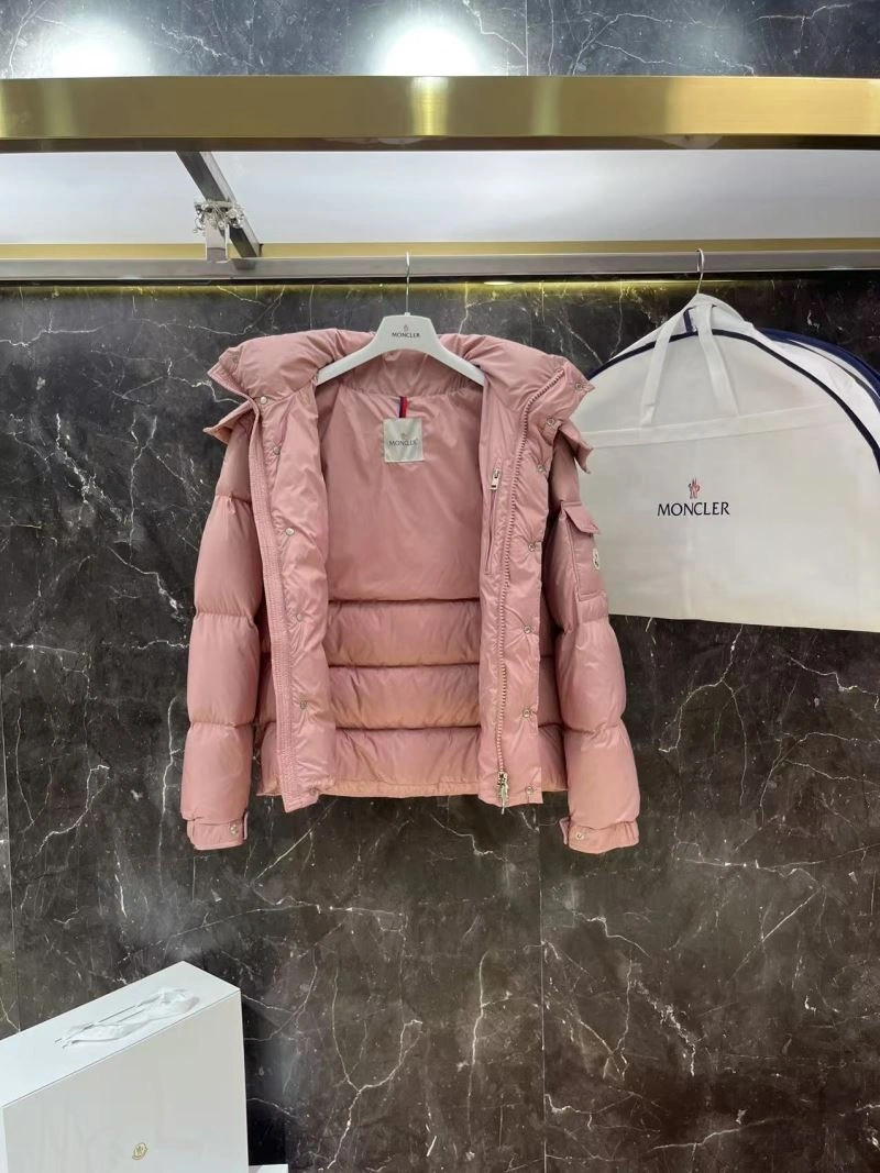 Moncler Down Jackets Neat 143788