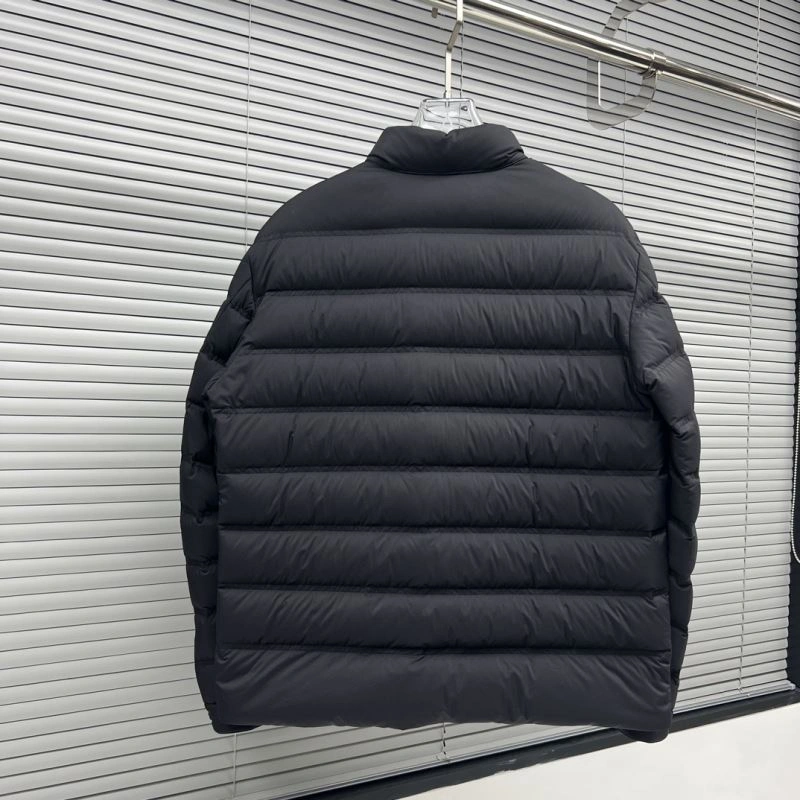 Moncler Down Jackets Tailored 143799