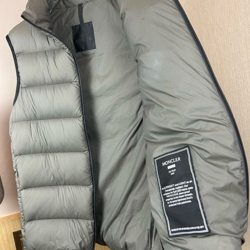 Durable Moncler Down Jackets 143790