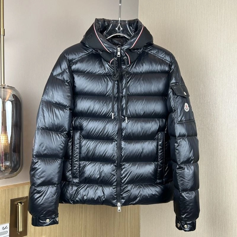 Moncler Down Jackets Compact 143789