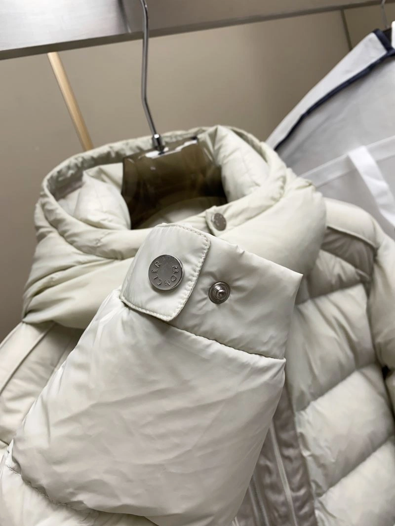 Moncler Down Jackets Bold 143815