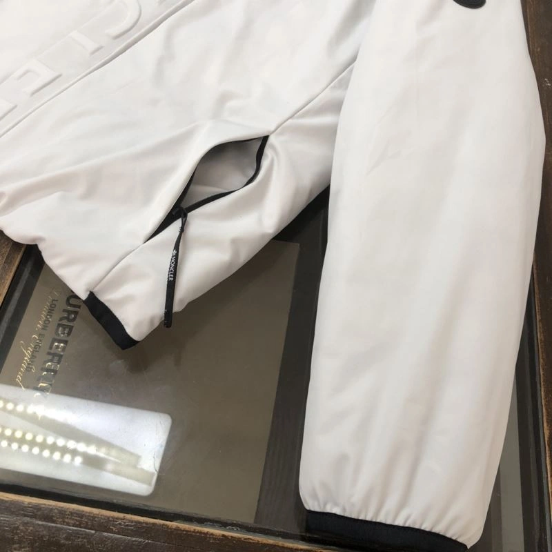 Moncler Down Jackets Resilient 143772