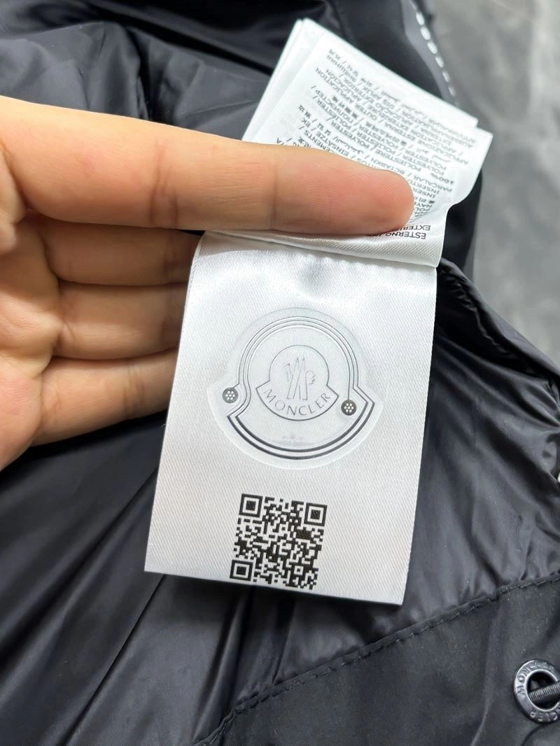 Unique Moncler Down Jackets 143771
