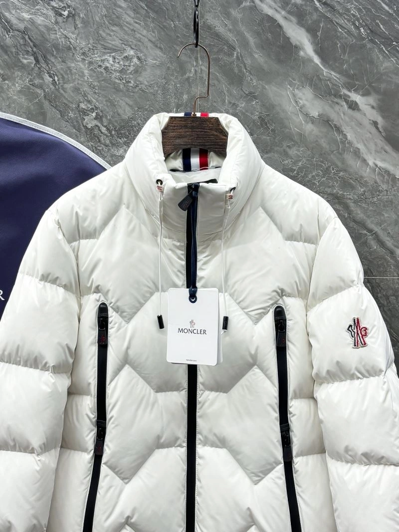 RelaxedFit Moncler Down Jackets 143768