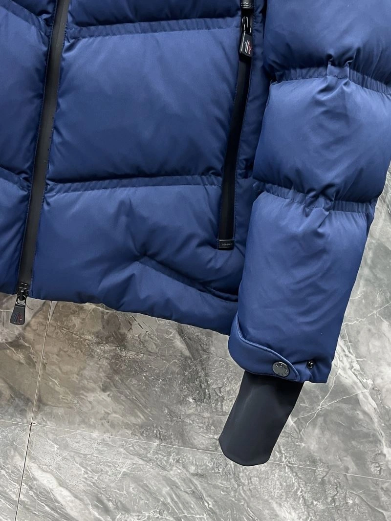 Effortless Moncler Down Jackets 143766