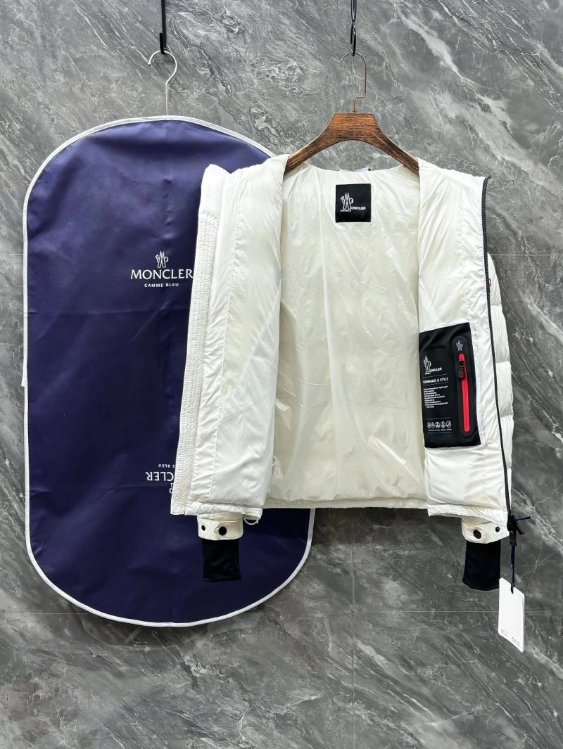TimelessDesign Moncler Down Jackets 143762
