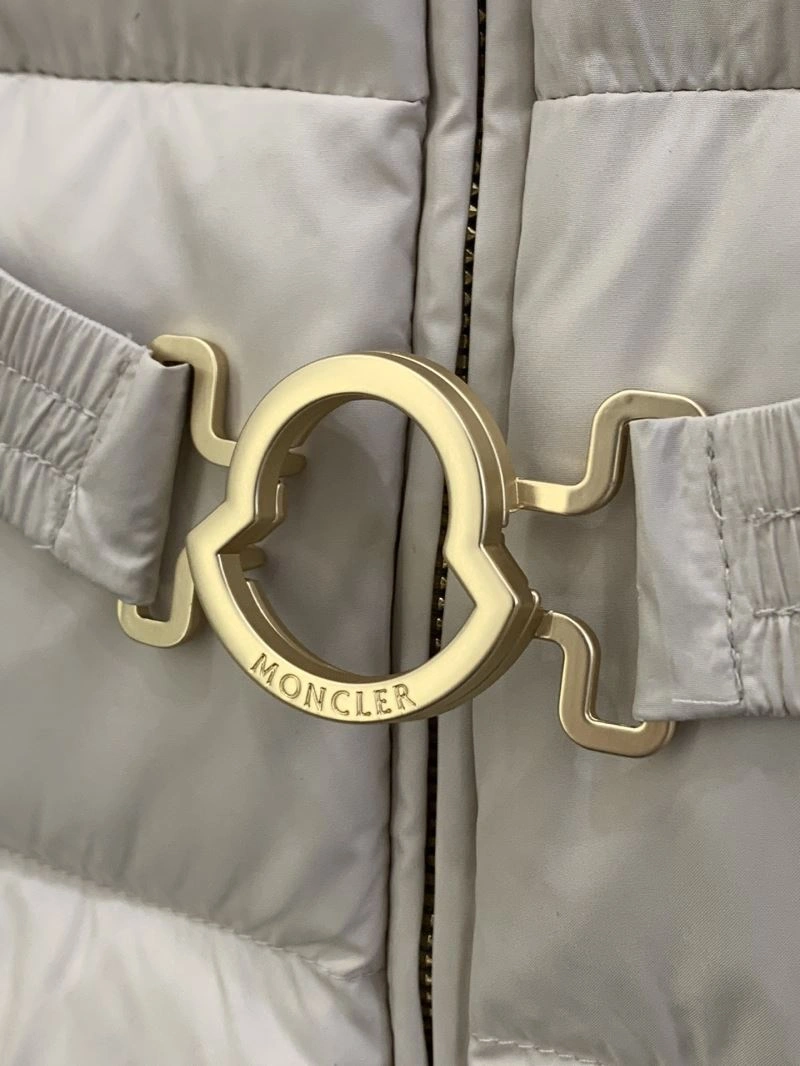 ComfortFit Moncler Down Jackets 143752