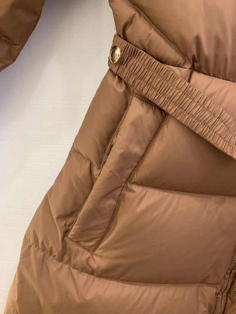 EyeCatching Moncler Down Jackets 143744