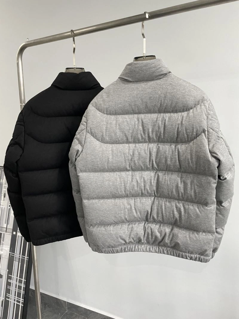 Moncler Down Jackets Sophisticated 143765