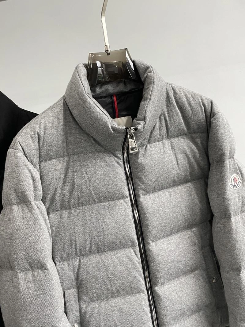 Moncler Down Jackets Sophisticated 143765