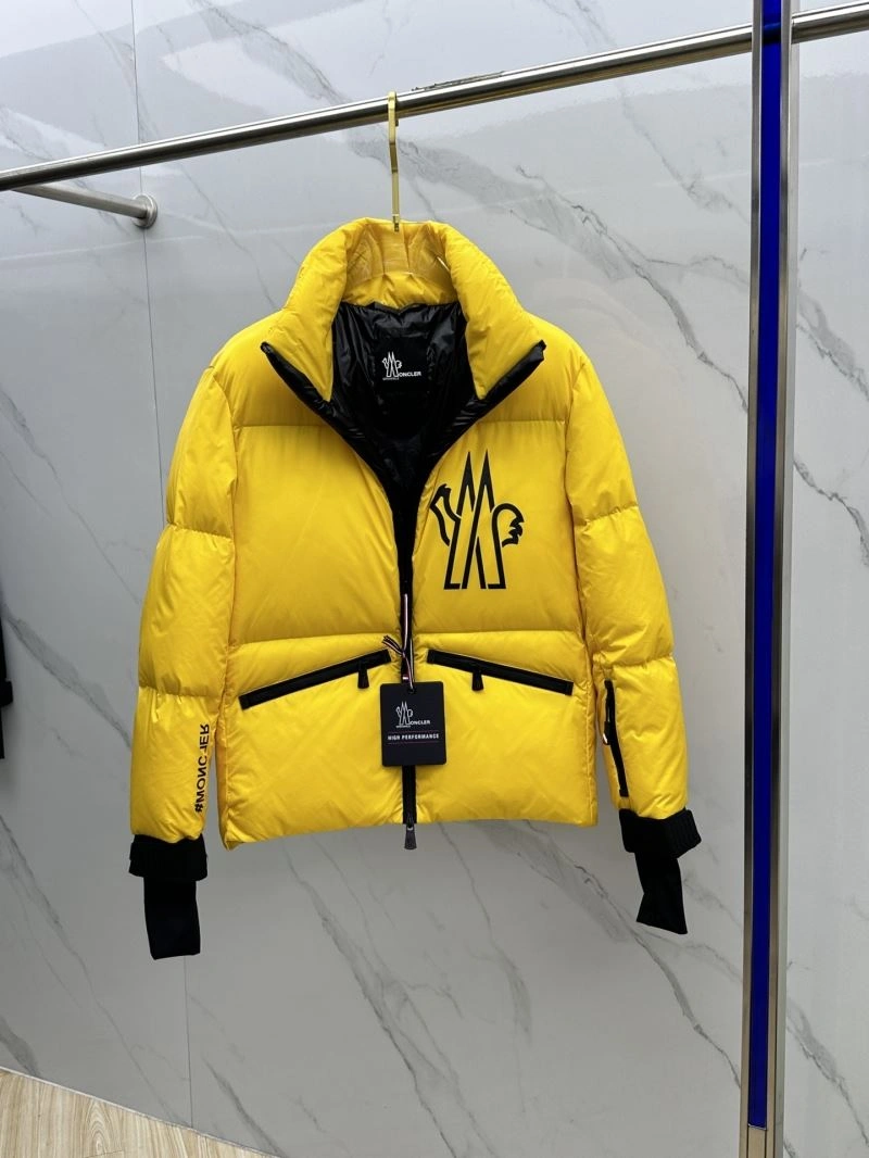 Compact Moncler Down Jackets 143751