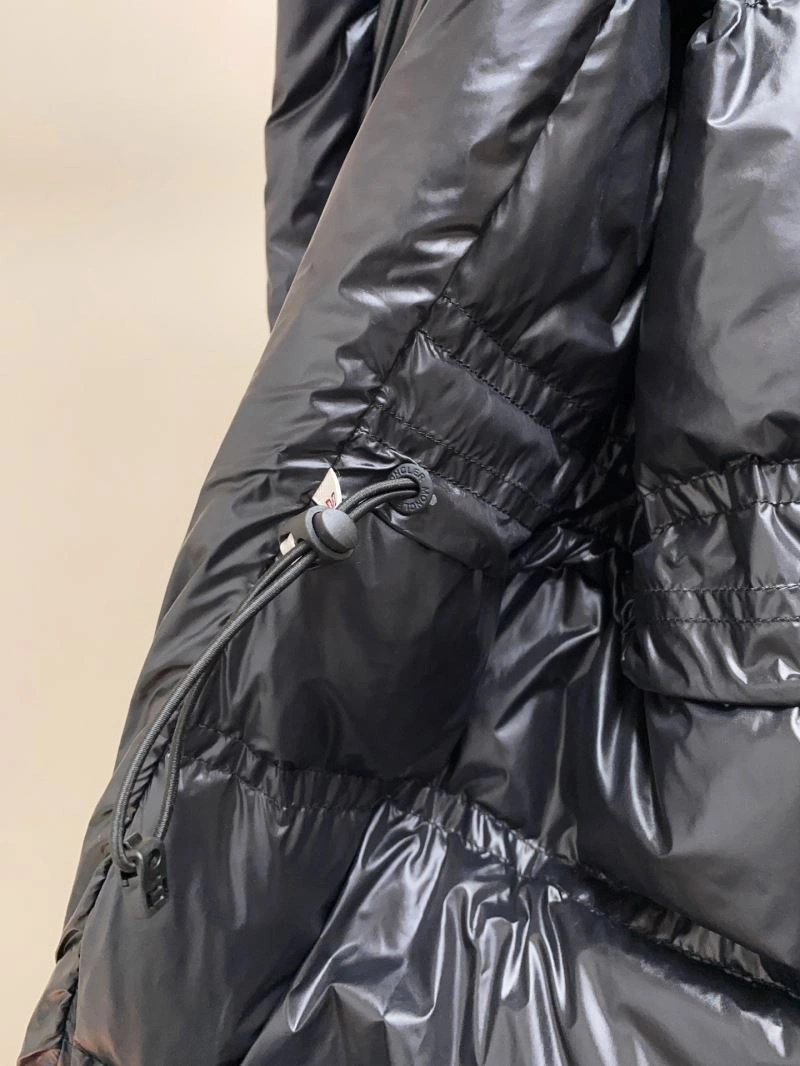 Moncler Down Jackets Bright 143745