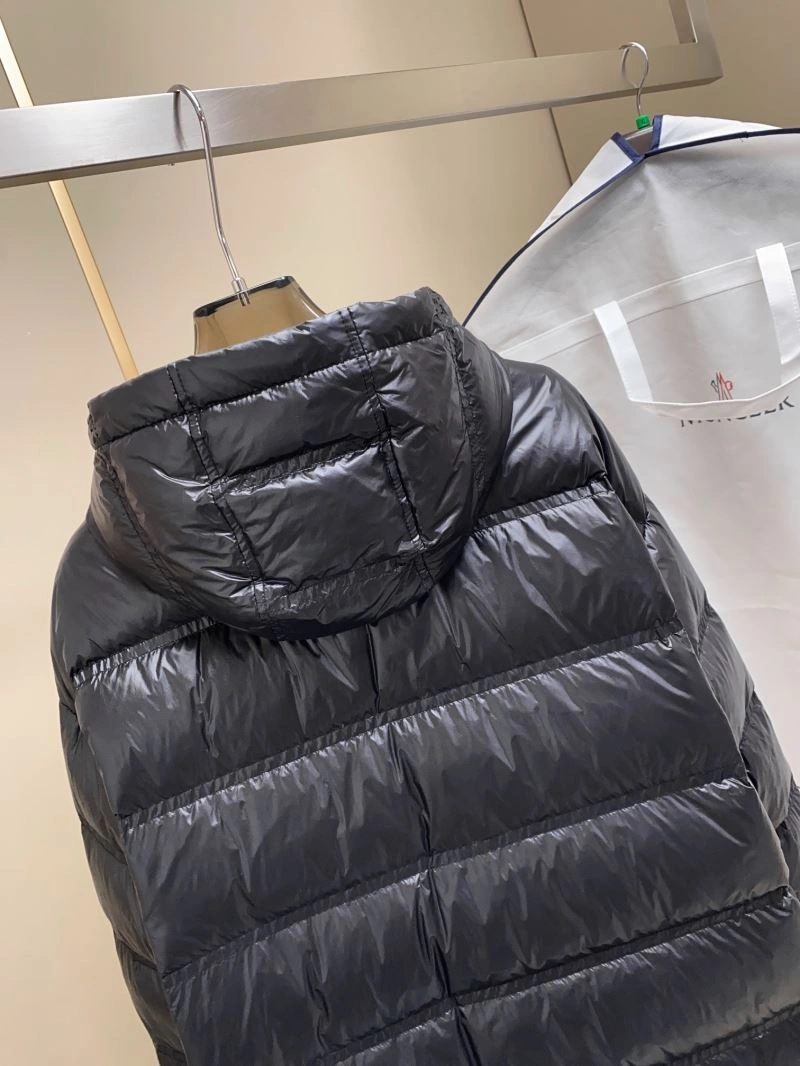 Moncler Down Jackets Bright 143745