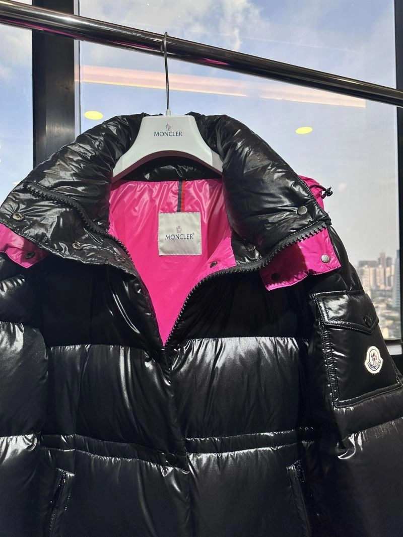 Breathable Moncler Down Jackets 143770