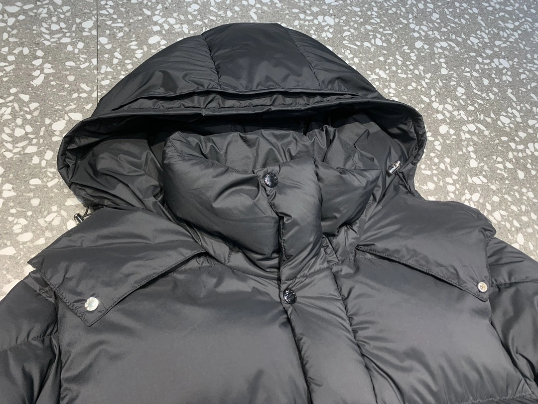 MultiPurpose Moncler Down Jackets 145687