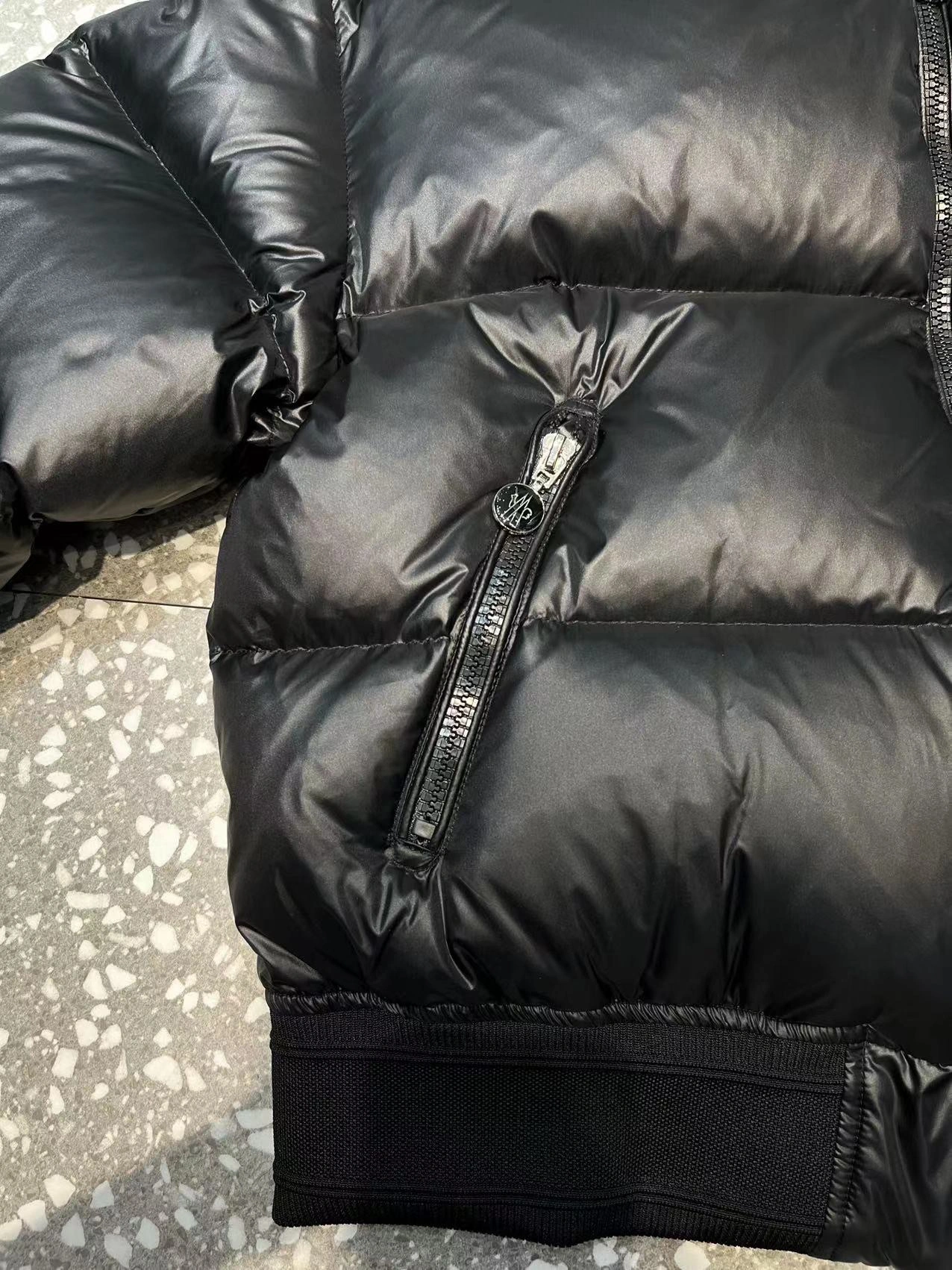 Moncler Down Jackets Stretchable 145658