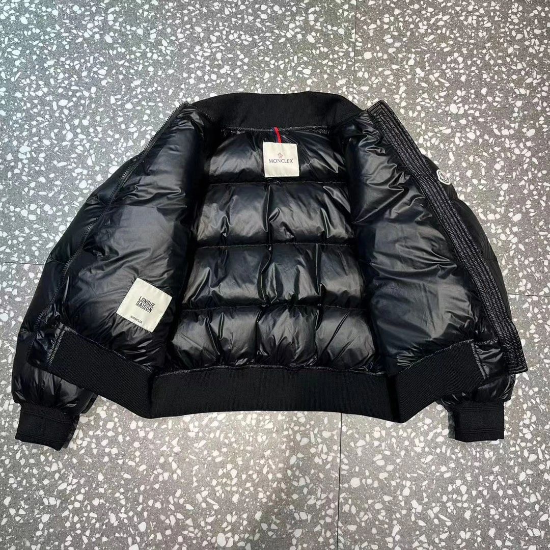 Moncler Down Jackets Stretchable 145658