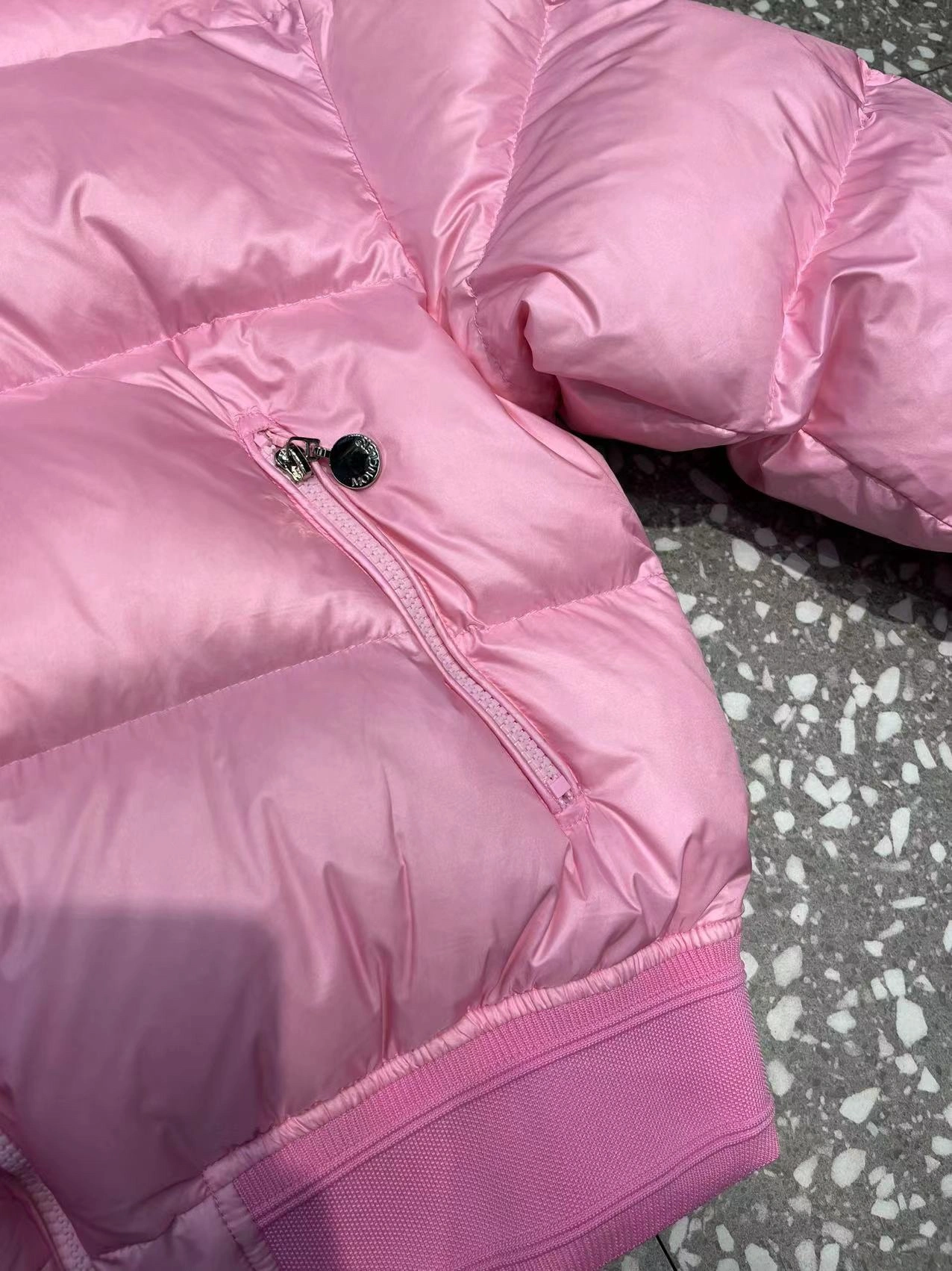 Comfortable Moncler Down Jackets 145661